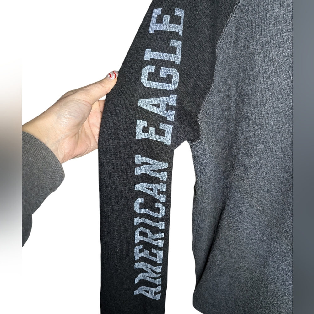 American Eagle Long Sleeve Tee Men's Large Gray Black Super Soft Thermal Hoodie - Picture 4 of 11